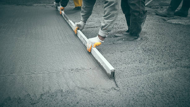 Best Concrete Contractor Near Me  in Reeds Spring, MO